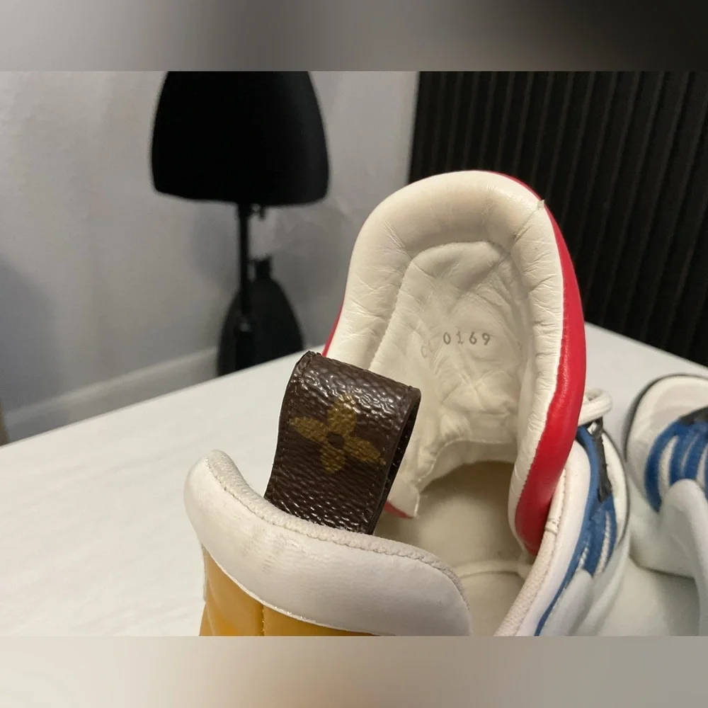 Louis Vuitton Sneakers